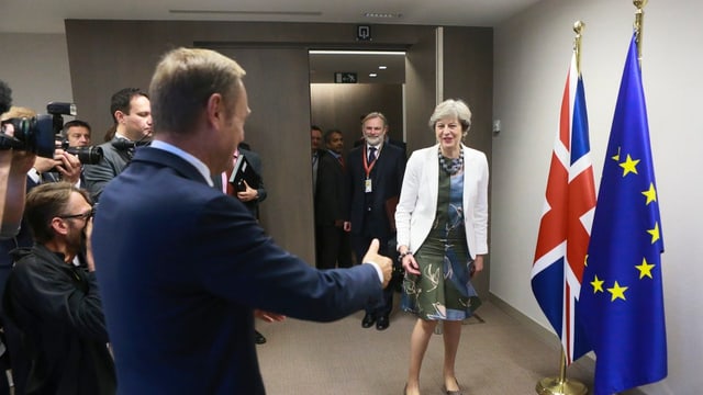 Donald Tusk und Theresa May Donald Tusk und Theresa May