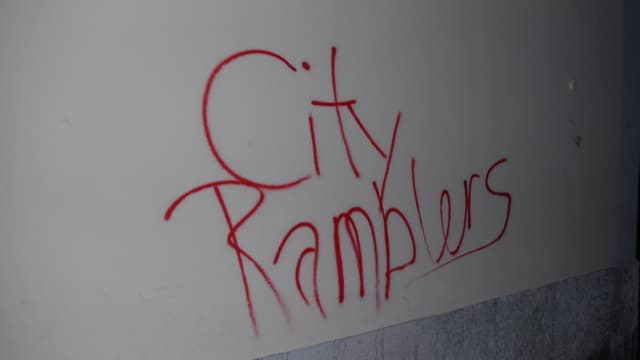 Graffiti auf einer Hausfassade. Graffiti auf einer Hausfassade.
