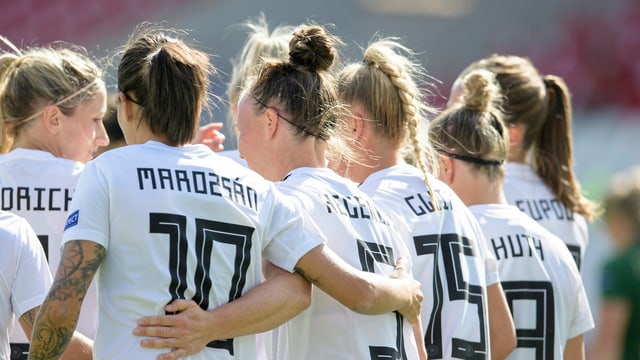 Deutschland bewirbt sich für die Frauen-WM 2027 (Radio SRF 1)