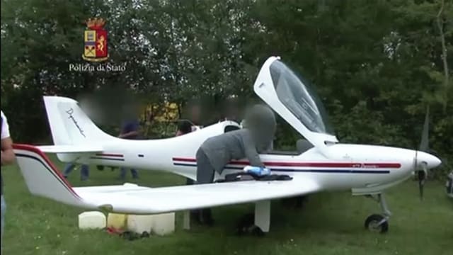 Sportflugzeug. Sportflugzeug.