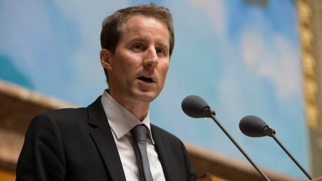 Aeschi spricht vor dem Nationalrat. Aeschi spricht vor dem Nationalrat.