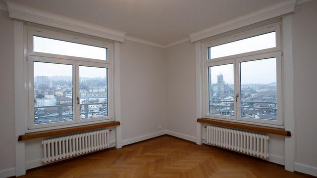 Eine Wohnung im Bel-Air-Hochhaus in Lausanne. Eine Wohnung im Bel-Air-Hochhaus in Lausanne.