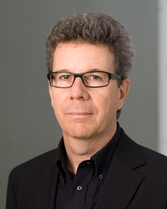 Heinz L. Jeker. Heinz L. Jeker.
