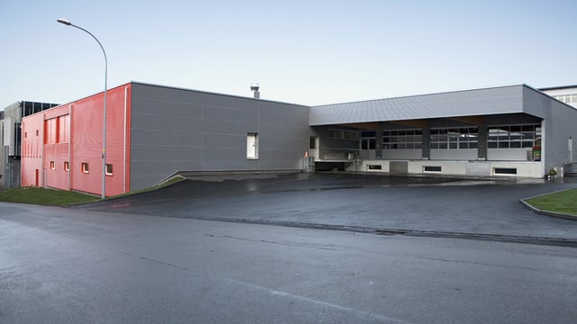 Die Produktionshalle der Bäckerei Hug Die Produktionshalle der Bäckerei Hug