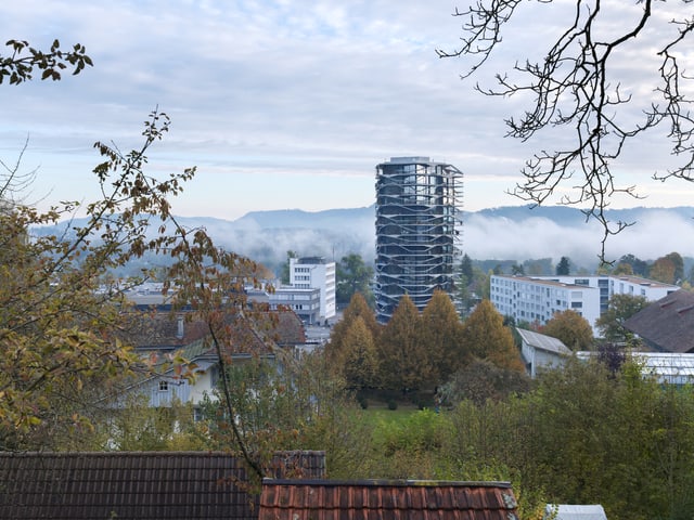 Begrüntes Hochhaus in Wabern bei Bern. Begrüntes Hochhaus in Wabern bei Bern.