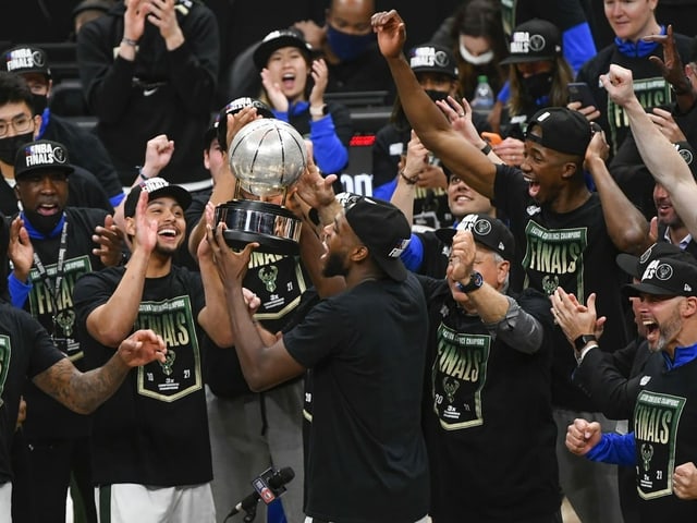 Die Bucks stehen in den NBA-Finals. Die Bucks stehen in den NBA-Finals.