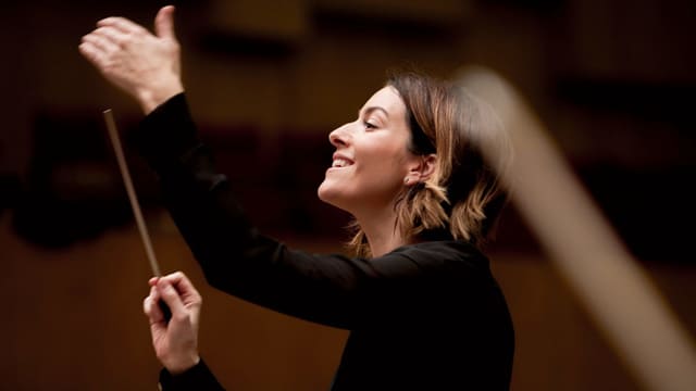 La Maestra – Alondra de la Parra La Maestra – Alondra de la Parra