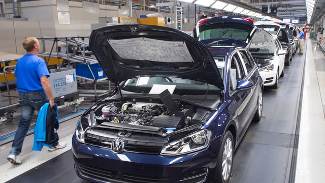 Auch Deutsche Autos könnten von Trumps' Zöllen betroffen sein. Auch Deutsche Autos könnten von Trumps' Zöllen betroffen sein.