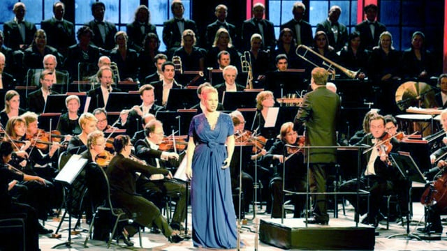 Video «Geistliche Lieder mit Elina Garanca (Teil 1)» abspielen Video «Geistliche Lieder mit Elina Garanca (Teil 1)» abspielen
