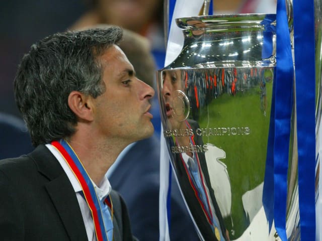 Tottenham-Coach Jose Mourinho kennt den Henkelpott bereits aus der Nähe. Tottenham-Coach Jose Mourinho kennt den Henkelpott bereits aus der Nähe.