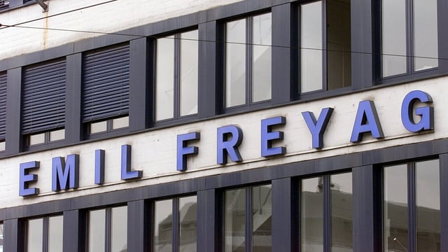 Emil Frey Gebäude. Emil Frey Gebäude.
