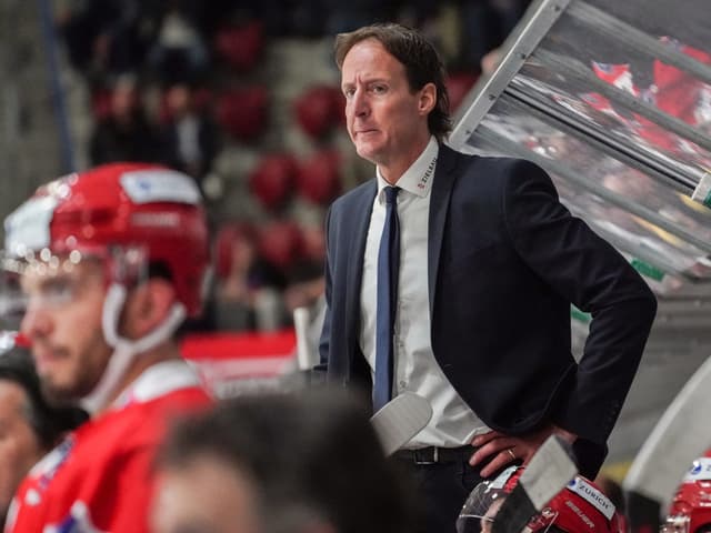 Michel Zeiters Winterthur bleibt gegen den ZSC chancenlos. Michel Zeiters Winterthur bleibt gegen den ZSC chancenlos.