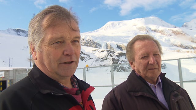 Erwin Anthamatten und Charly Schmidt vor einer Bergkulisse Erwin Anthamatten und Charly Schmidt vor einer Bergkulisse