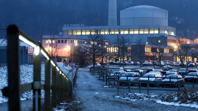 Das Atomkraftwerk Mühleberg lieferte 2012 soviel Strom wie noch nie. Das Atomkraftwerk Mühleberg lieferte 2012 soviel Strom wie noch nie.