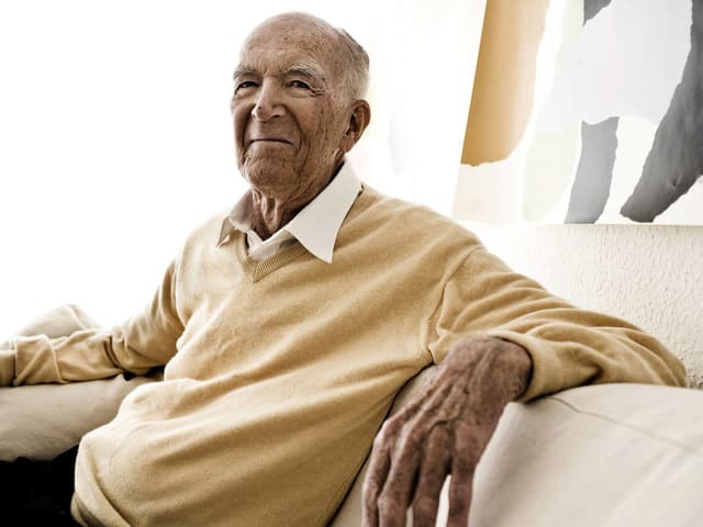 Jørn Utzon 2007 – Ende 2008 starb der Architekt. Jørn Utzon 2007 – Ende 2008 starb der Architekt.
