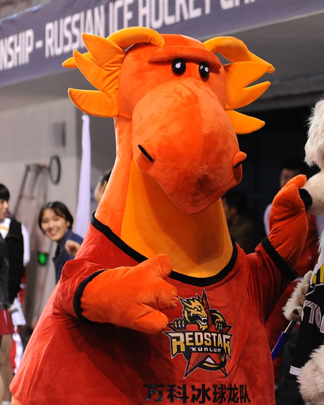 Il mascottin da l'equipa chinaisa HC Red Star Kunlun. Il mascottin da l'equipa chinaisa HC Red Star Kunlun.