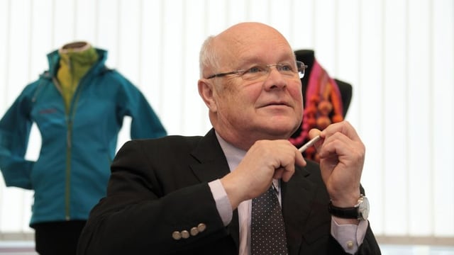 Hans-Jürgen Hübner im Gespräch Hans-Jürgen Hübner im Gespräch