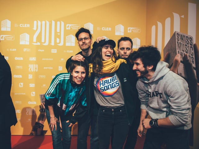 Sie wurden von der Schweizer Musikszene mit dem 'Artist Award' gewürdigt.
