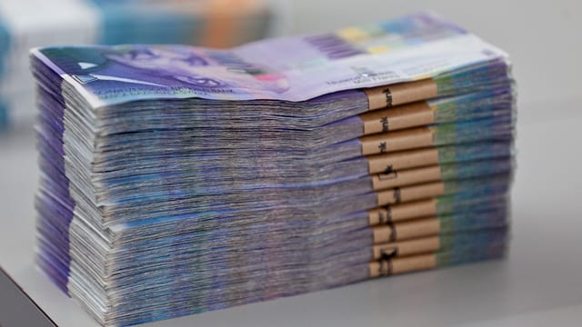Ein Bündel Banknoten. Ein Bündel Banknoten.