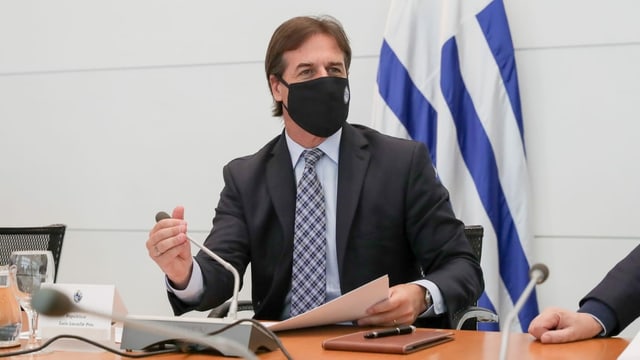 Lacalle Pou mit Maske Lacalle Pou mit Maske