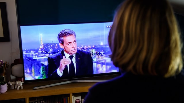Sarkozy im TV. Sarkozy im TV.