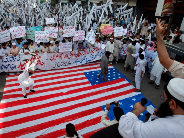 Proteste gegen die USA, April 2012 in Karachi Proteste gegen die USA, April 2012 in Karachi
