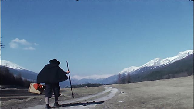 Um cun fist viandescha da la val ora Um cun fist viandescha da la val ora
