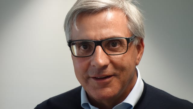 Silvio Catrina, il president dal cussegl d'administraziun da las Pendicularas Spleia-Tambo SA. Silvio Catrina, il president dal cussegl d'administraziun da las Pendicularas Spleia-Tambo SA.