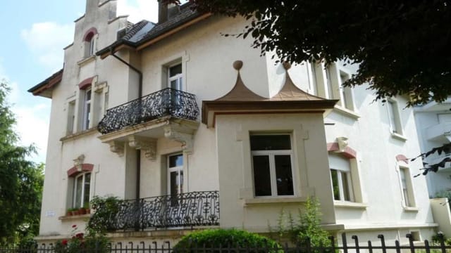 Das Tagesheim Sonnegg muss wegen der Sparmassnahmen der Stadt Olten seine Türen schliessen. Das Tagesheim Sonnegg muss wegen der Sparmassnahmen der Stadt Olten seine Türen schliessen.