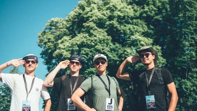 Die Stammtisch-Crew Die Stammtisch-Crew
