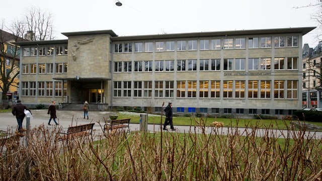 Das Haus der Zentral- und Hochschulbibliothek Das Haus der Zentral- und Hochschulbibliothek