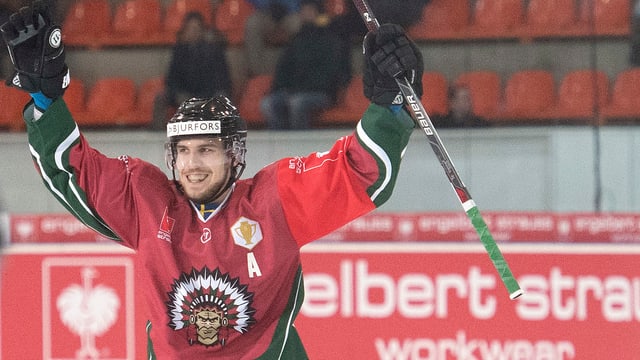 Eishockey-Spieler. Eishockey-Spieler.