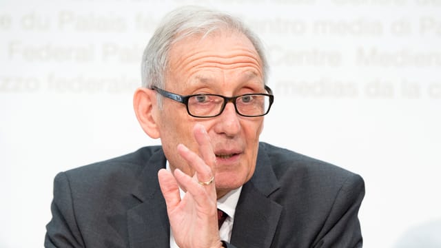 ElCom-Präsident Carlo Schmid ElCom-Präsident Carlo Schmid