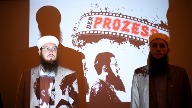 Nicolas Blancho und Qaasim Illi an einer Medienkonferenz Nicolas Blancho und Qaasim Illi an einer Medienkonferenz
