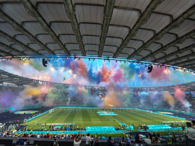 Seit dem 11. Juni ist das europäische Fussballfest im Gang. Seit dem 11. Juni ist das europäische Fussballfest im Gang.