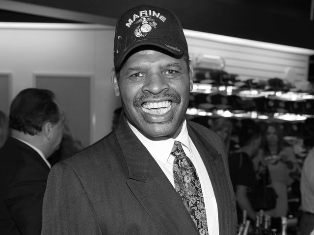 Leon Spinks. Leon Spinks.
