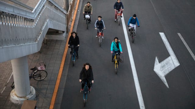 Eine Veloautobahn. Eine Veloautobahn.