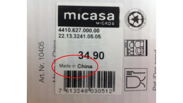 Preisetikette mit Hinweis «Made in China» Preisetikette mit Hinweis «Made in China»