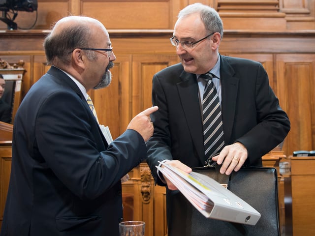 Joachim Eder (links) im Gespräch mit Bundesrat Parmelin. Joachim Eder (links) im Gespräch mit Bundesrat Parmelin.