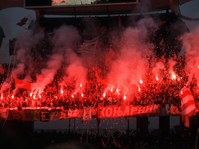 Fussballfans Fussballfans