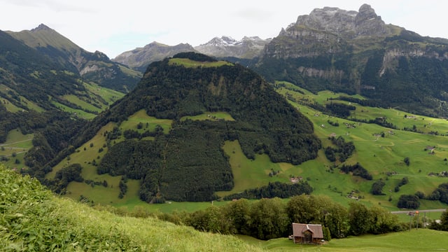 Totale auf den Wellenberg. Totale auf den Wellenberg.