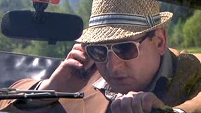Nahaufnahme Komiker Beat Schlatter in einem «Kassensturz»-Beitrag von 2010 Nahaufnahme Komiker Beat Schlatter in einem «Kassensturz»-Beitrag von 2010