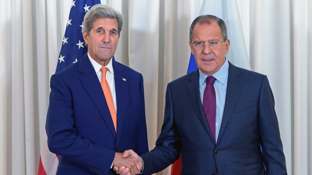 John Kerry (links) und Sergej Lawrow bei einem Treffen Ende August in Genf. John Kerry (links) und Sergej Lawrow bei einem Treffen Ende August in Genf.