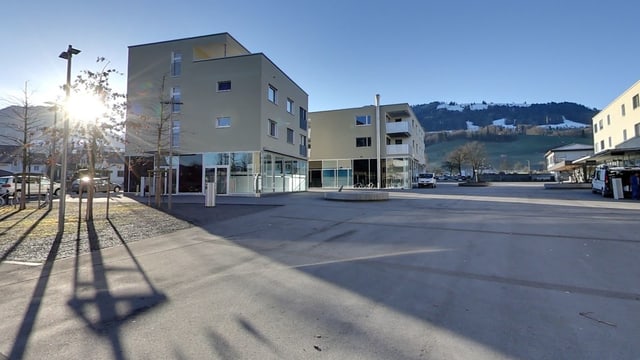 Eine Strasse in Galgenen Eine Strasse in Galgenen