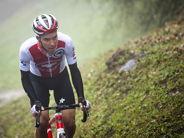 Simon Pellaud. Simon Pellaud.