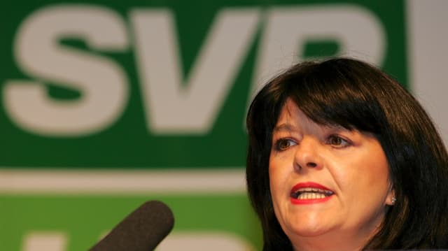 Angelika Zanolari war bis 2005 Präsidentin der Basler SVP. Angelika Zanolari war bis 2005 Präsidentin der Basler SVP.