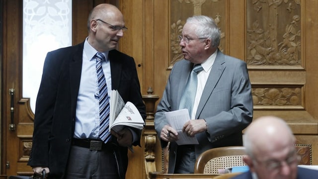 Heer und Blocher im Nationalratssaal. Heer und Blocher im Nationalratssaal.