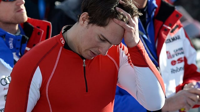Carlo Janka ist nach seinem frühen Out in Adelboden ratlos. Carlo Janka ist nach seinem frühen Out in Adelboden ratlos.
