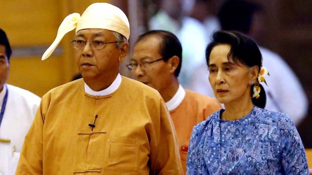 Suu Kyi steht offiziell hinter ihrem Vertrauten Htin Kyaw. Suu Kyi steht offiziell hinter ihrem Vertrauten Htin Kyaw.