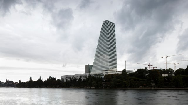 Roche-Turm in Basel